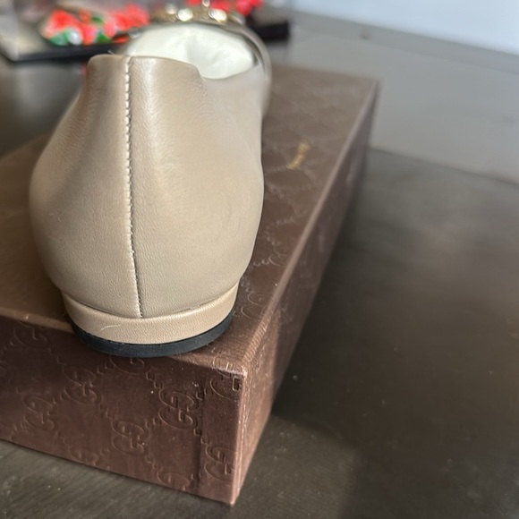 New Never Worn Gucci Flats - Picture 6 of 9